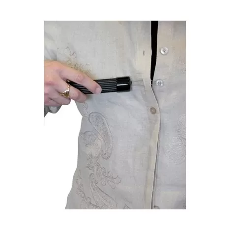 Przyrząd do zapinania guzików